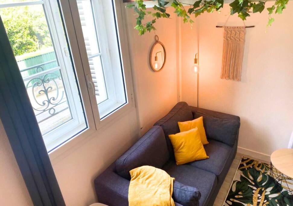 Le Sainte-Croix - Poitiers Centre - La Conciergerie. Apartment Luaran gambar
